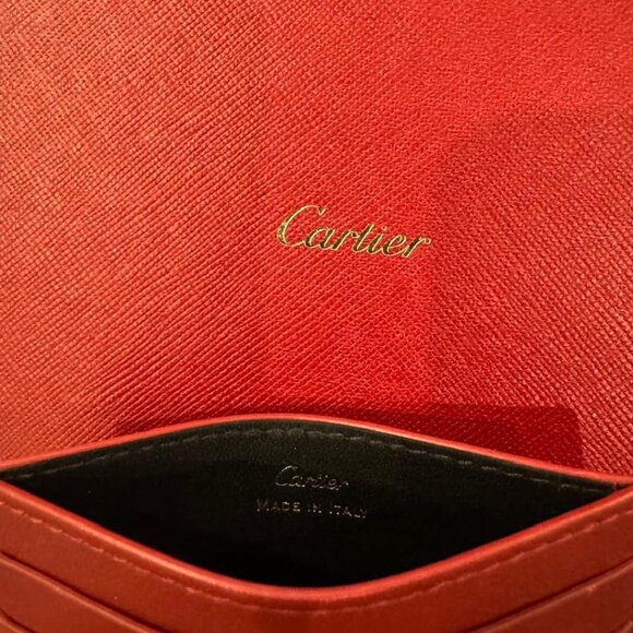 Elegant Red Card Holder - Picture 3 of 5